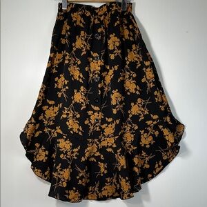 Chic Black and Gold Floral A-Line Skirt